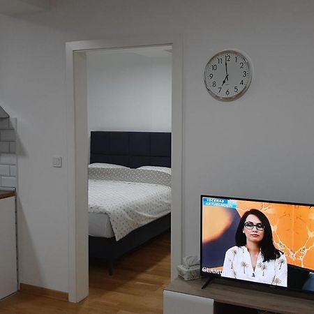 Apartman 222 Lägenhet Brčko Exteriör bild