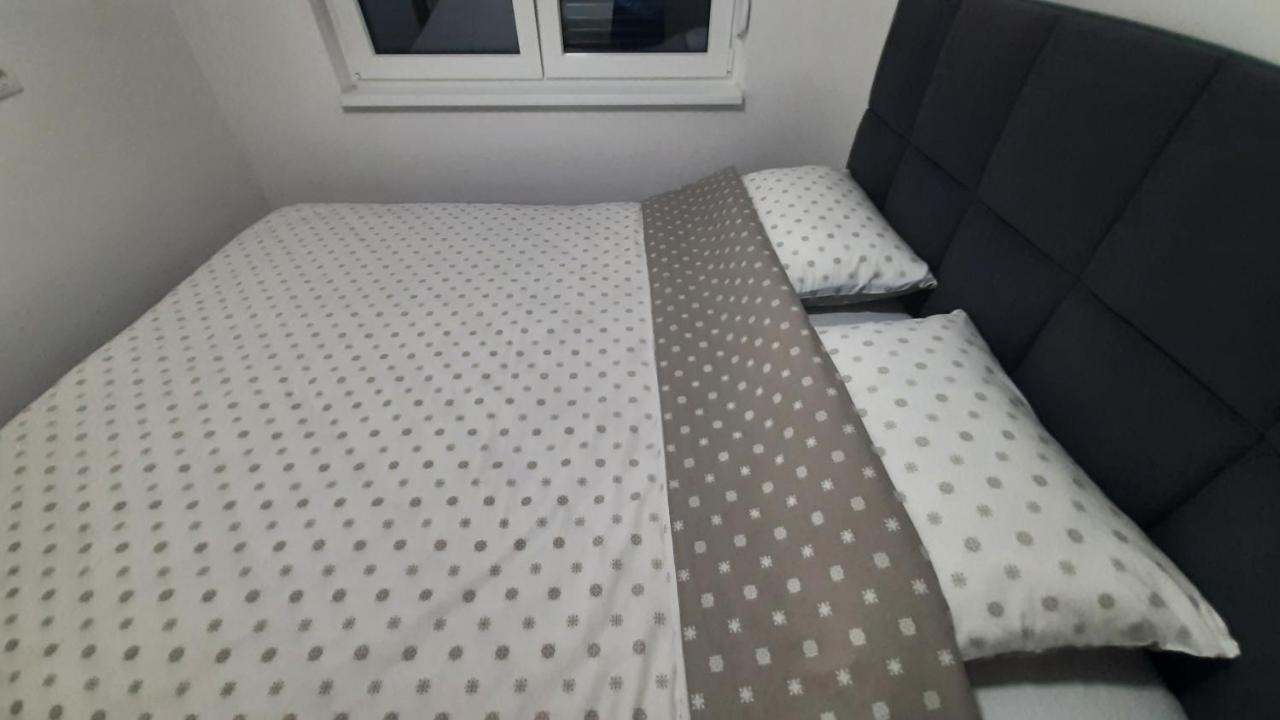 Apartman 222 Brčko Exteriör bild