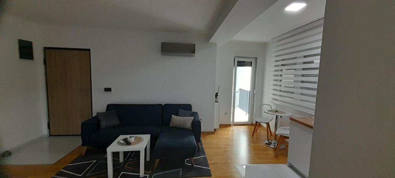 Apartman 222 Lägenhet Brčko Exteriör bild